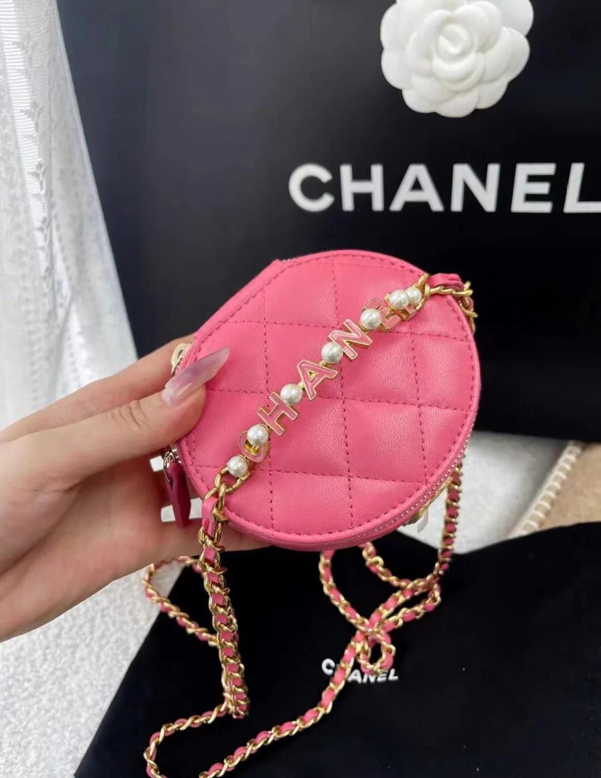 Chanel 23B pearl top handle pink mini vanity bag - Image 3