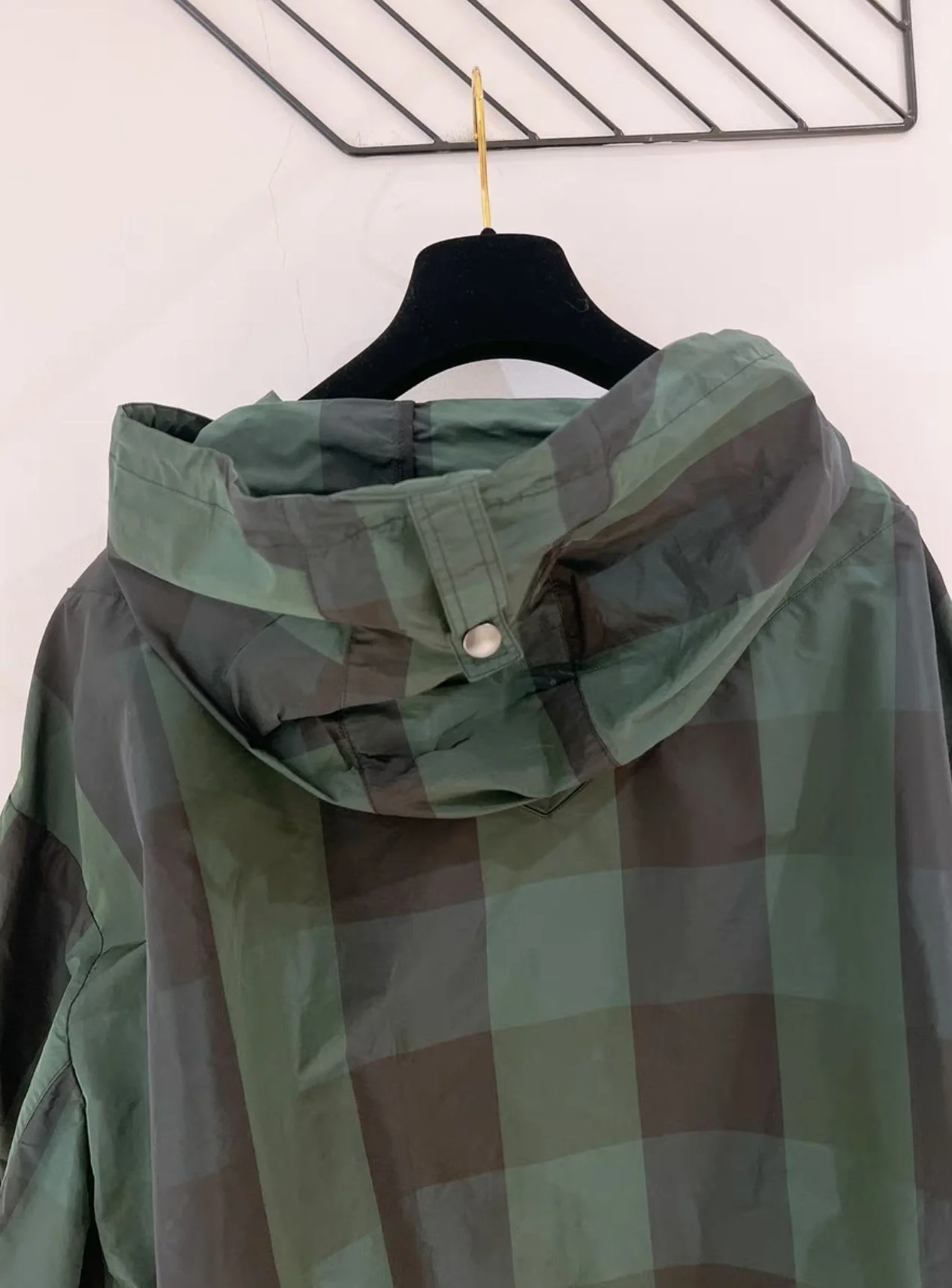 Christian Dior 19 Fall Winter Catwalk Hooded Windbreaker - Image 4