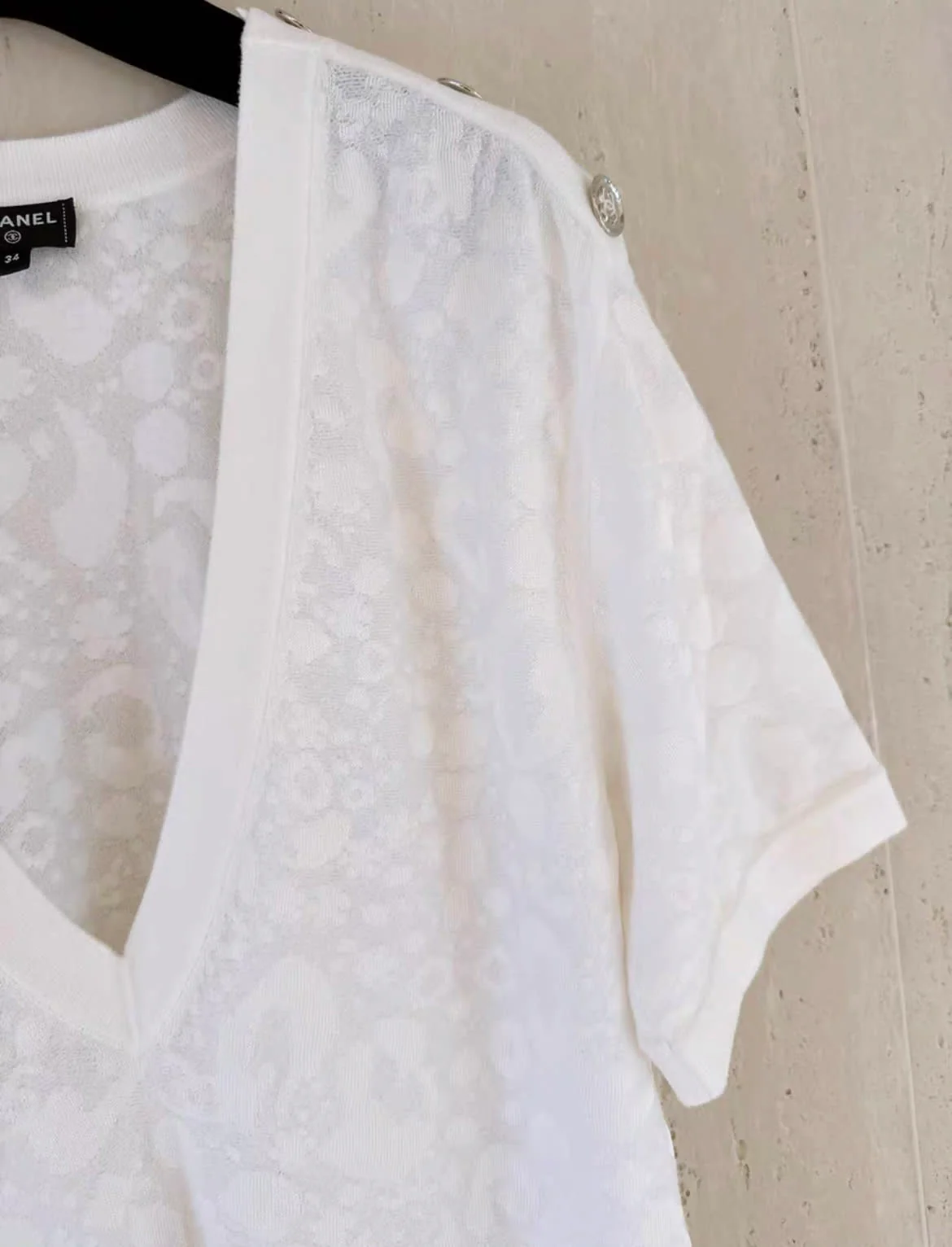 Chanel 23A white V-neck dress - Image 5