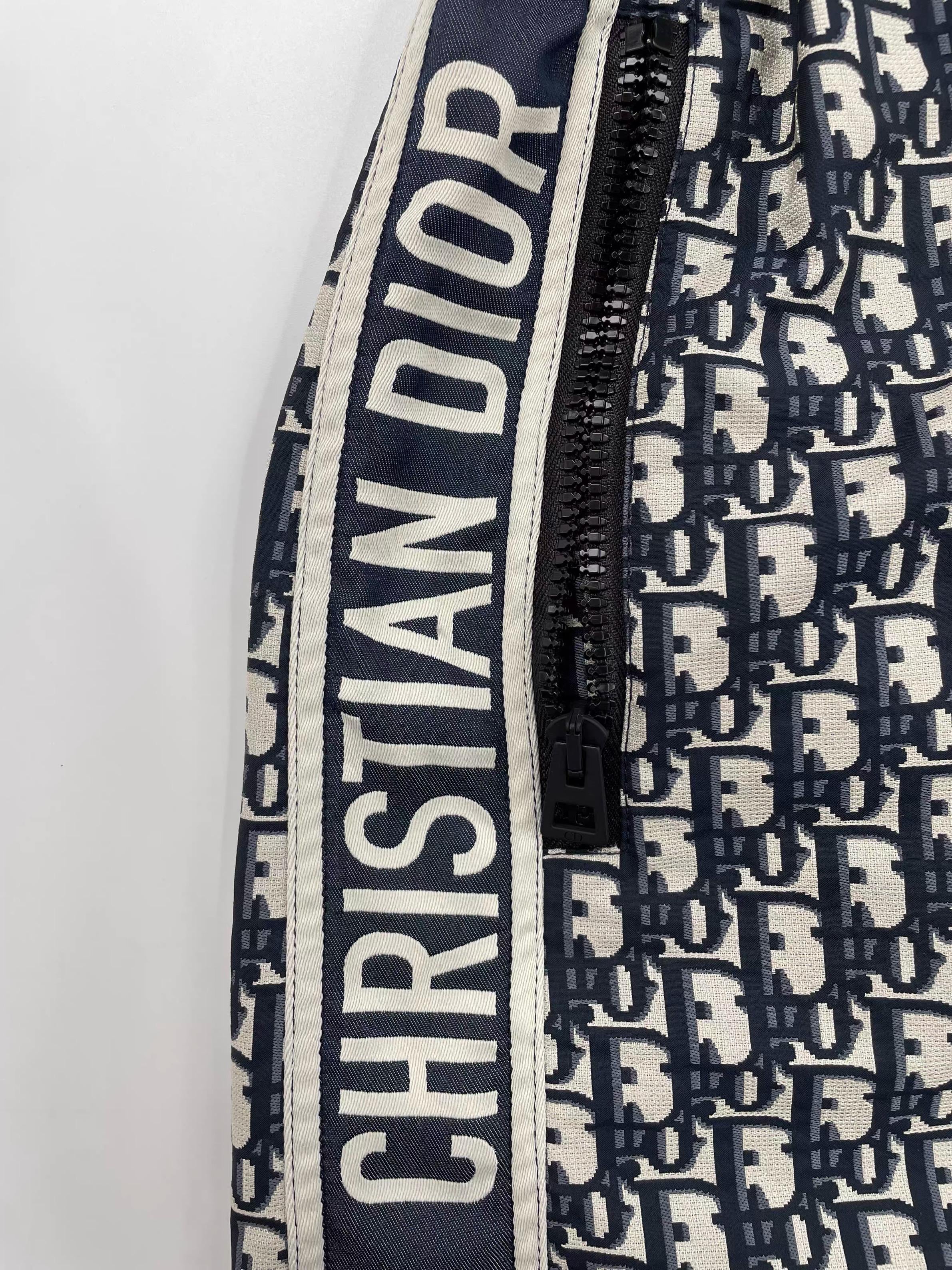 Christian Dior dress - Image 10