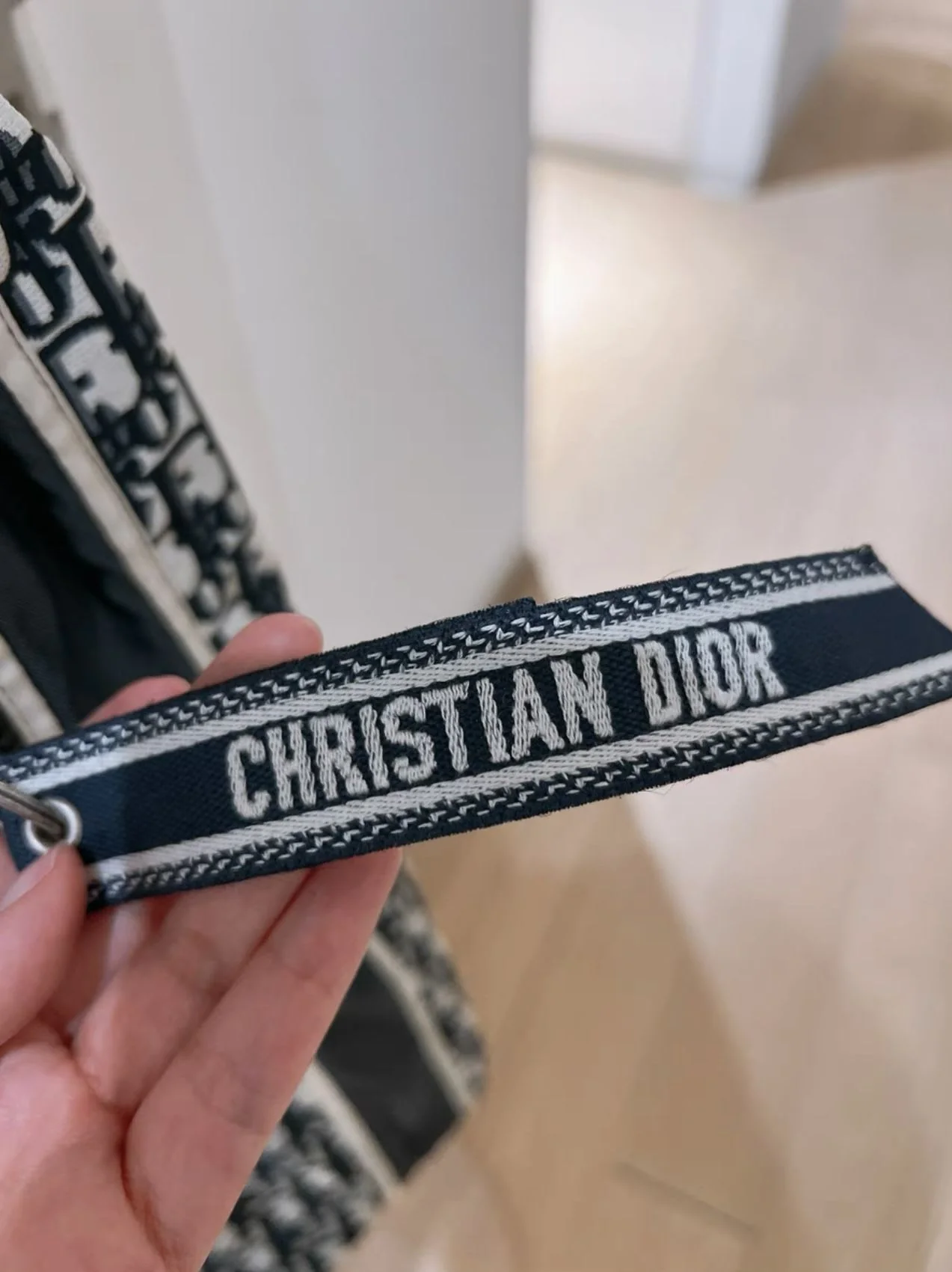 Christian Dior dress - Image 15