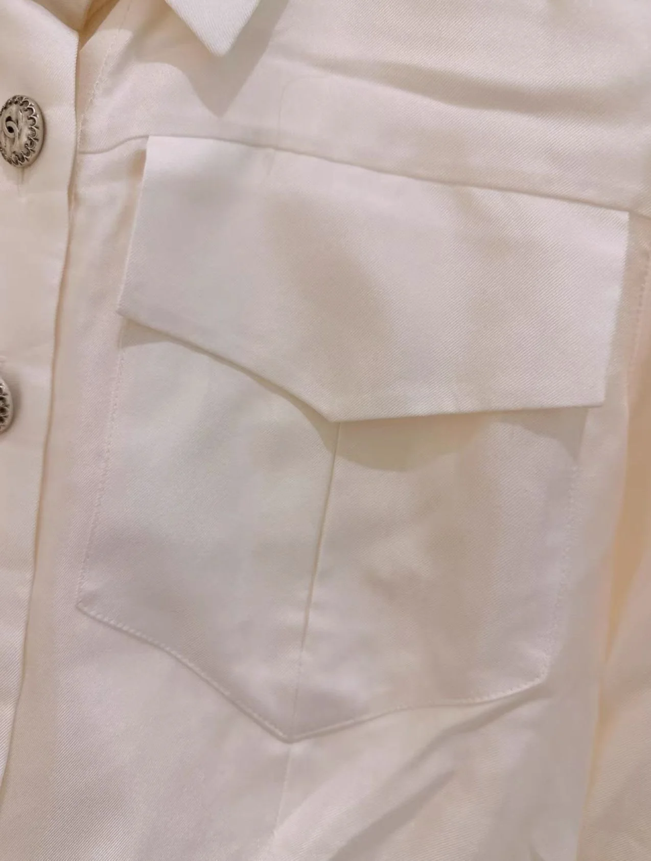 Chanel 19 white silk jacket - Image 5