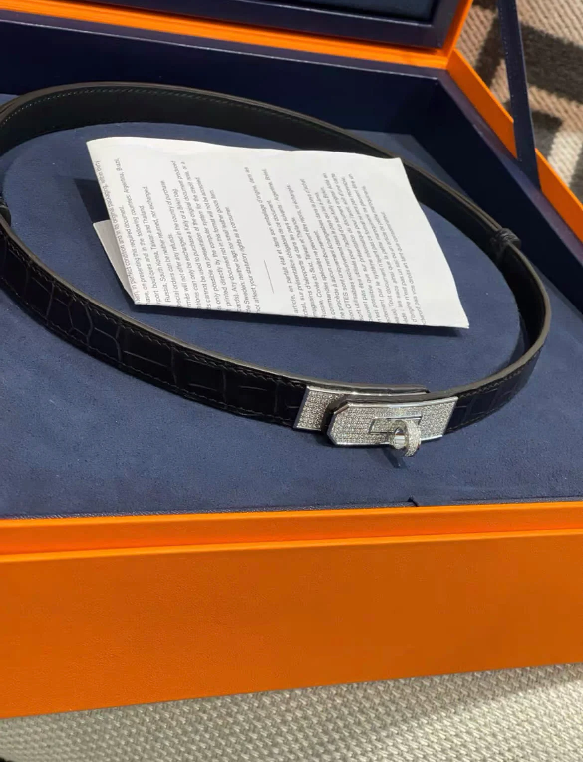 Hermes Platinum Diamond Matte Alligator Kelly Belt Black - Image 5