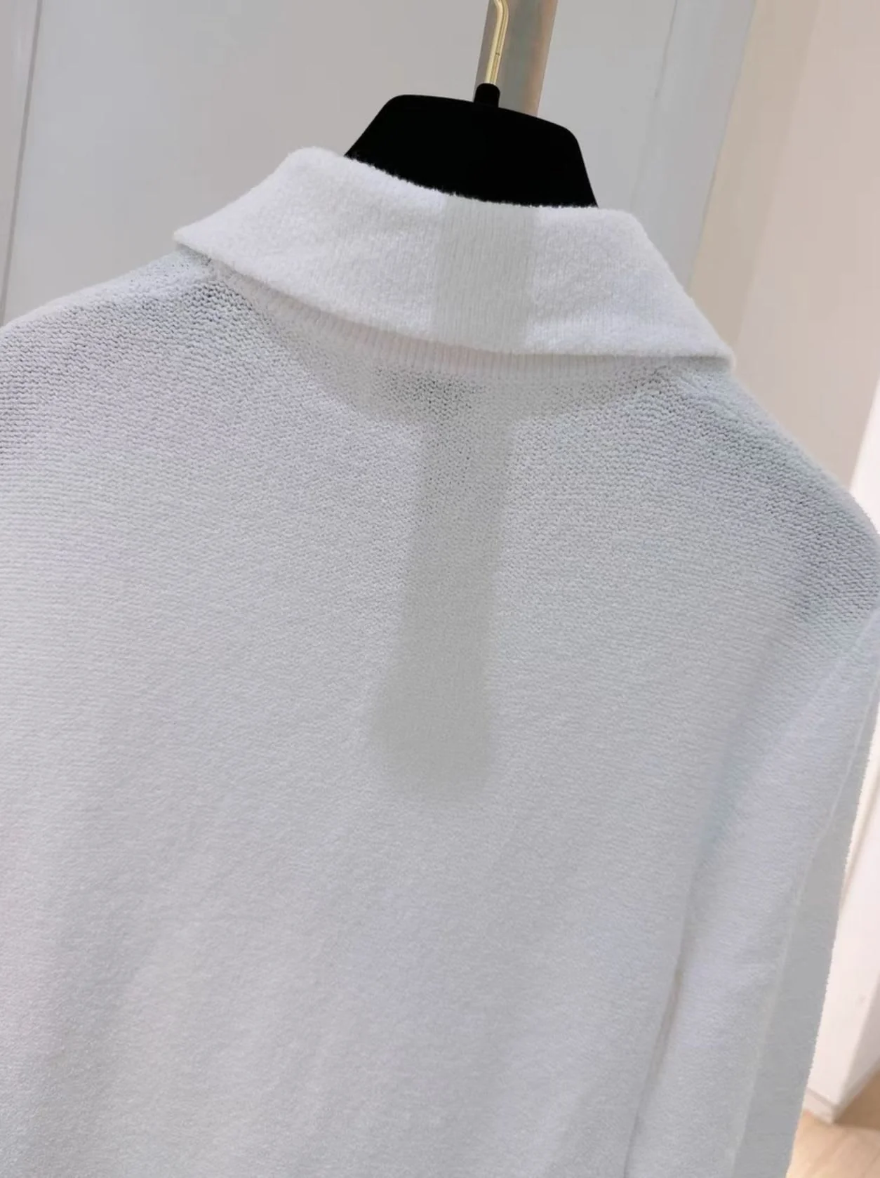 Chanel 23ss white pearl dress - Image 5