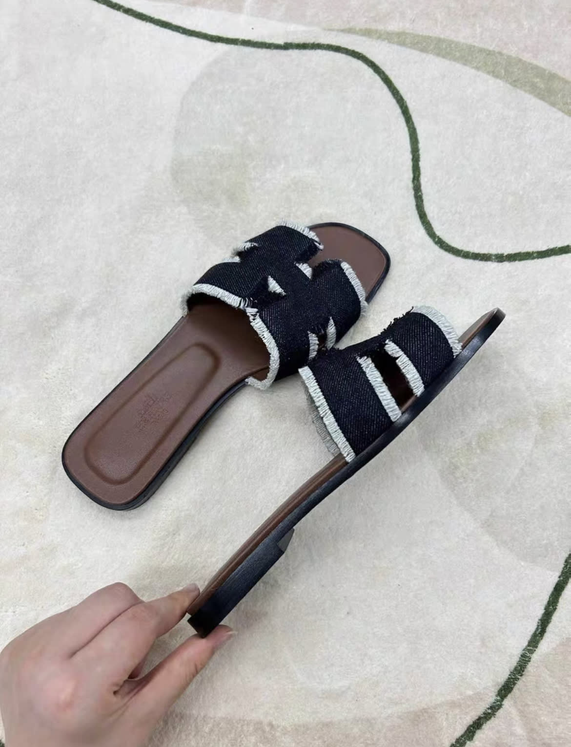 Hermes brut Blue Denim Oran sandals with Fringes - Image 3