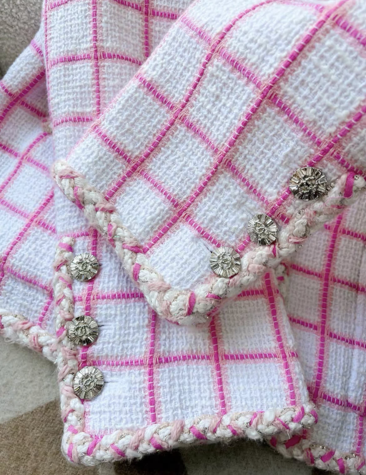 Chanel 23C pink and white four-pocket jacket - Image 3