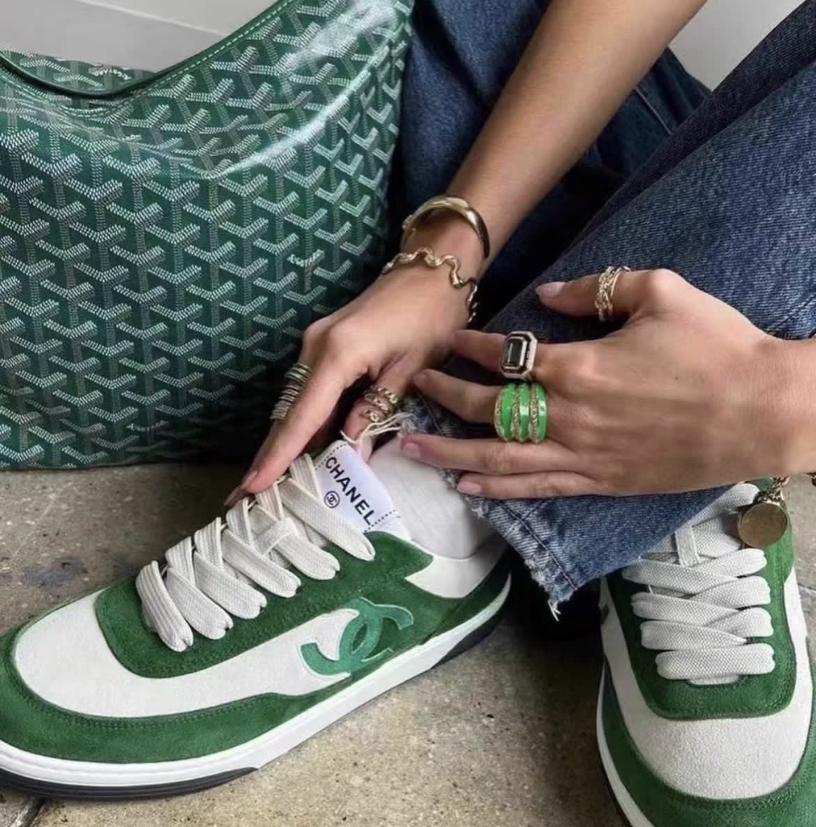 Chanel 23P 38 size green  suede sneakers - Image 5