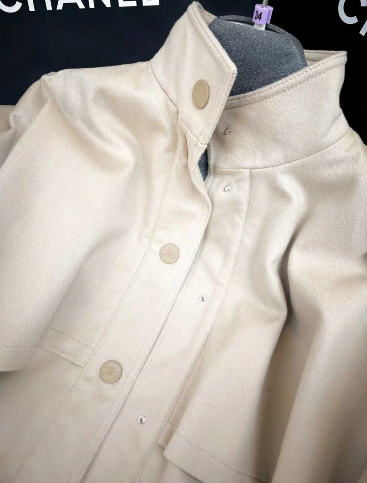 Hermes khaki cashmere coat cape - Image 3