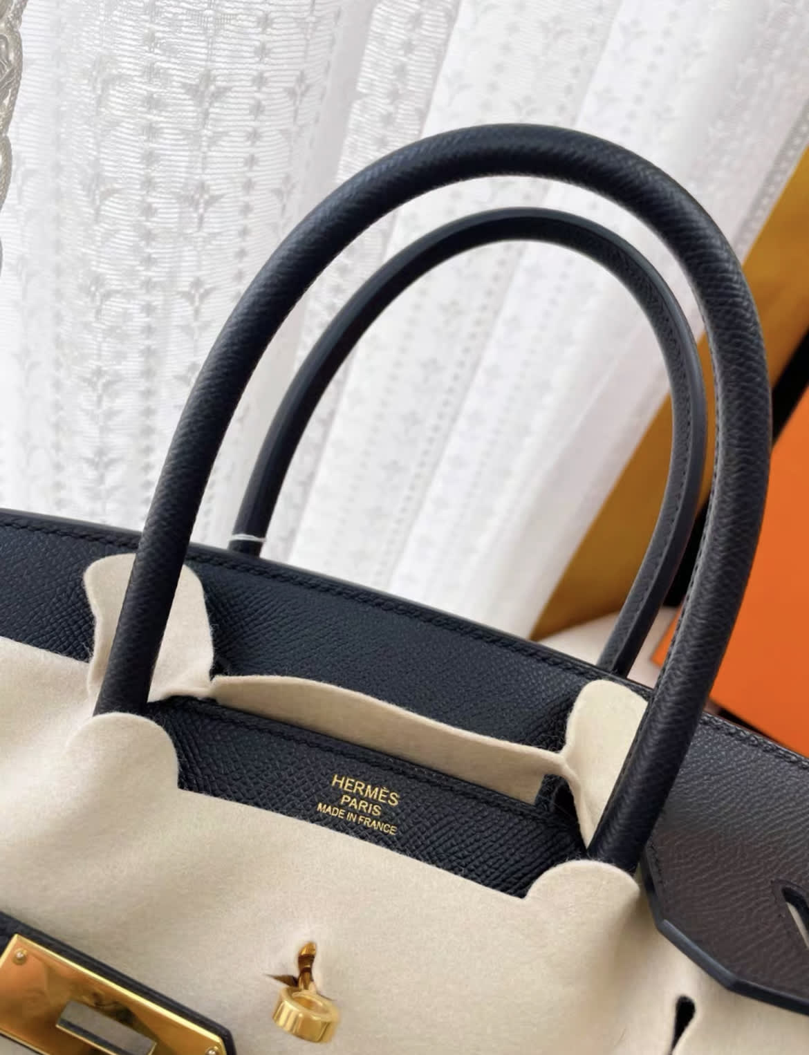 Hermès Birkin 30 Black Epsom Gold Hardware - Image 4