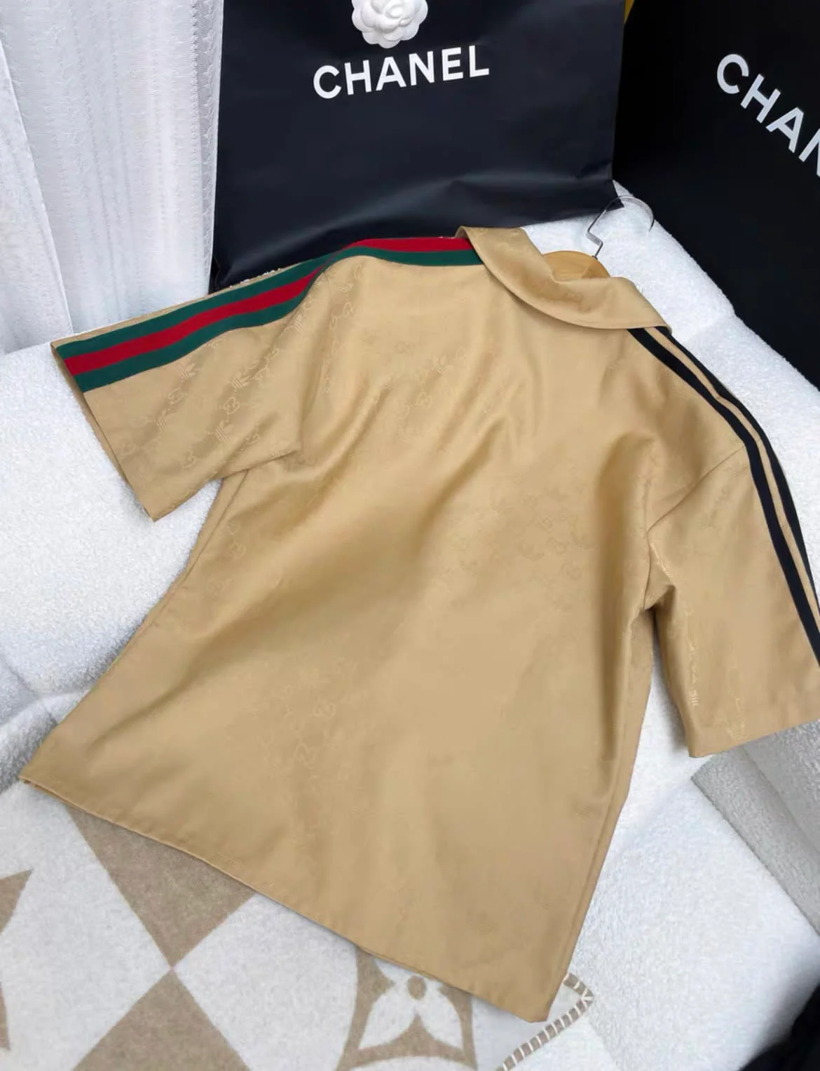 Adidas x Gucci Trefoil Jacquard Shirt - Image 3