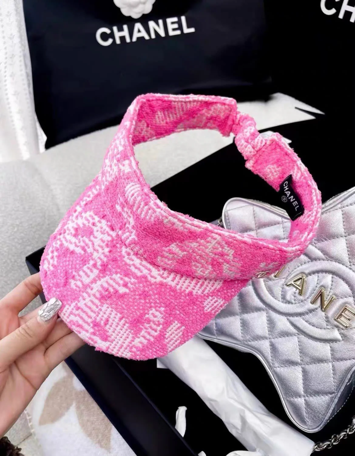 Chanel 24 pink tennis hat - Image 3