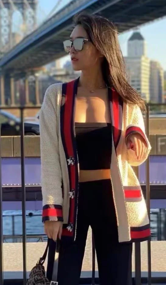 Gucci 40 size classic red and blue edge white gem button cardigan - Image 4