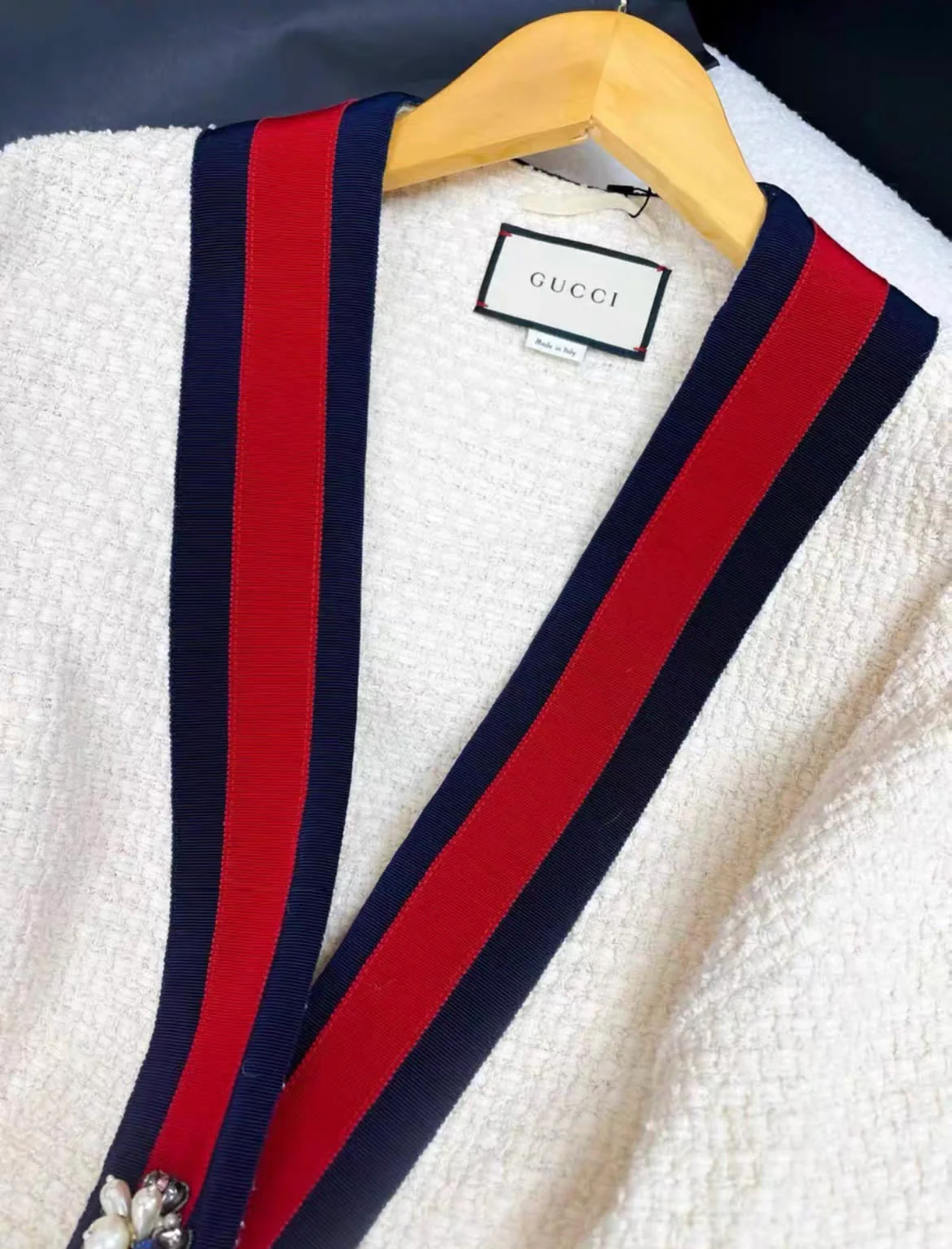 Gucci 40 size classic red and blue edge white gem button cardigan - Image 5