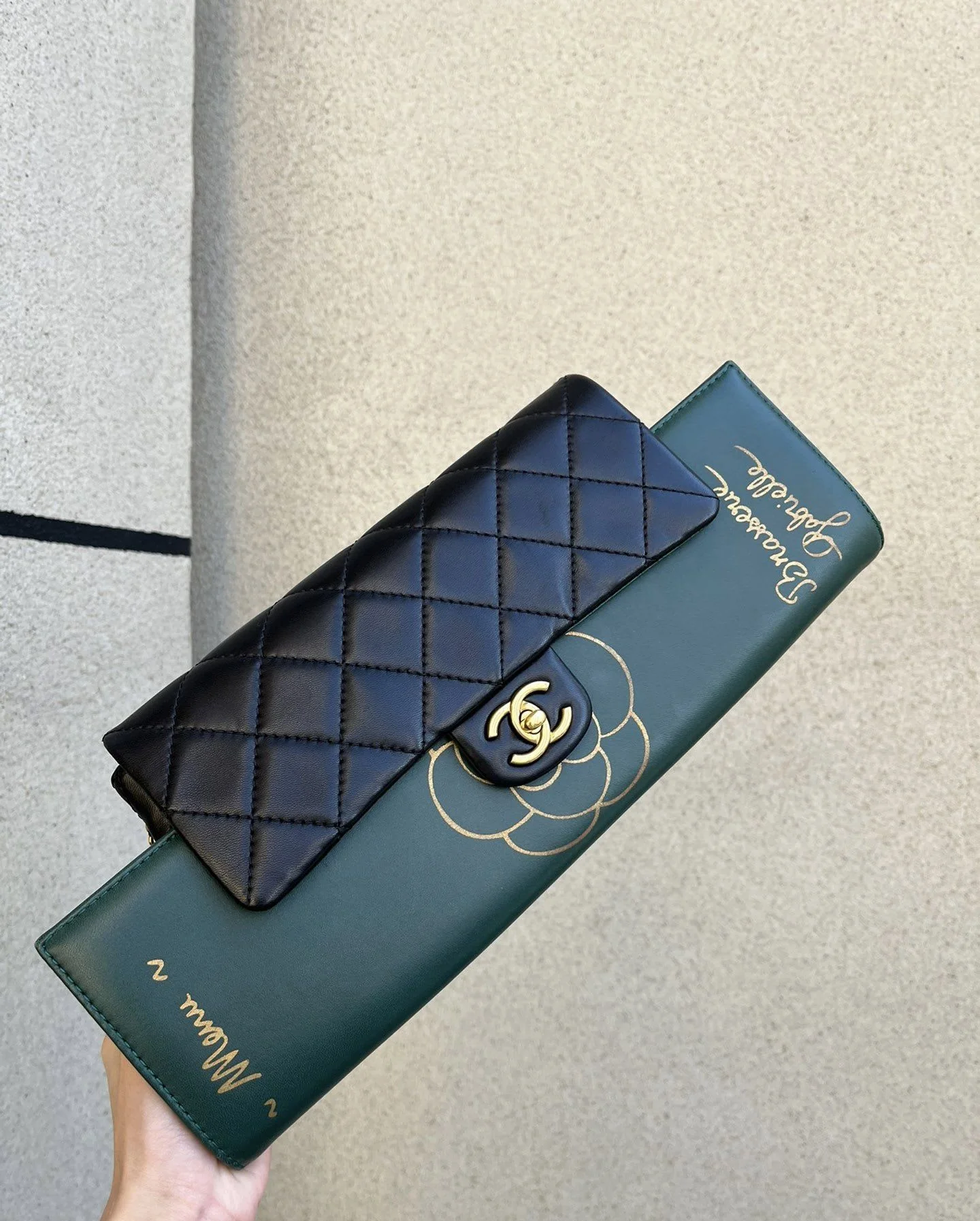 Chanel Limited Camellia menu Bag - Image 5