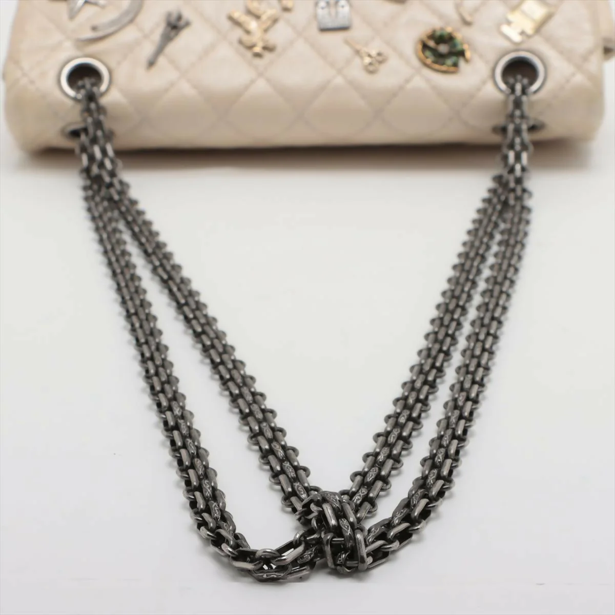 Chanel Lucky Charms Reissue 2.55 Quilted Aged Calfskin Flap Bag - Image 3