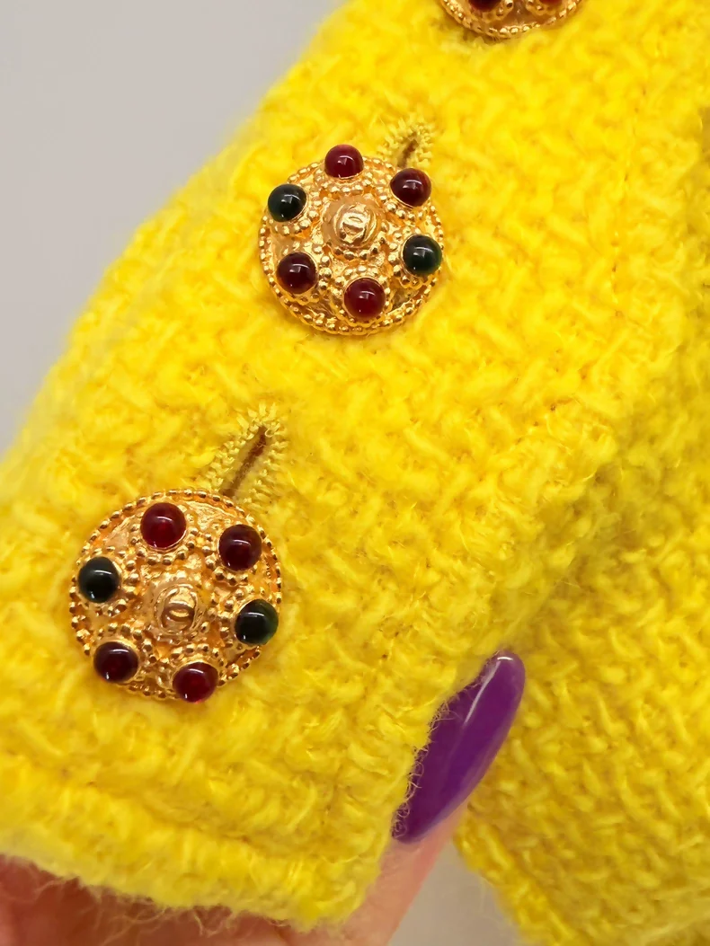 Chanel 96A Yellow Tweed Jacket - Image 5